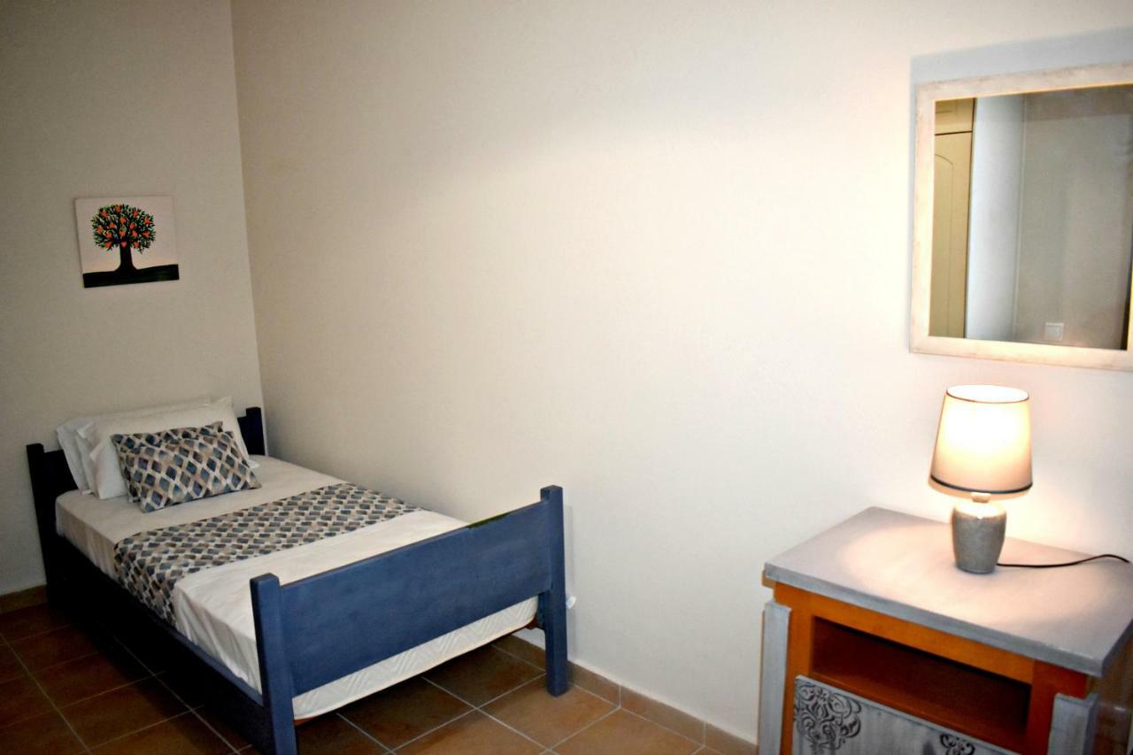 Kakia 2 Bedroom Apartment Закинтос Екстериор снимка